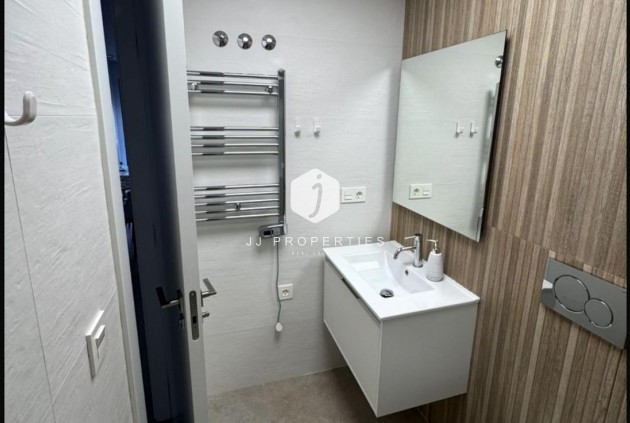 Segunda mano - Apartamento / piso -
Torrevieja - Playa del Cura