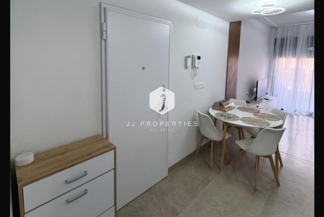 Segunda mano - Apartamento / piso -
Torrevieja - Playa del Cura