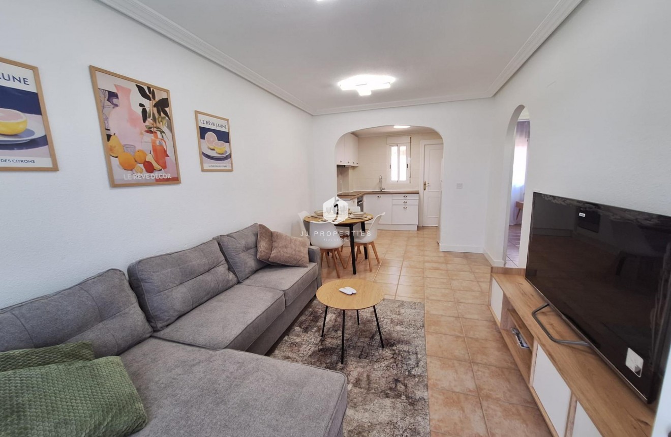 Aus zweiter Hand - Bungalow -
Torrevieja - Sector 25