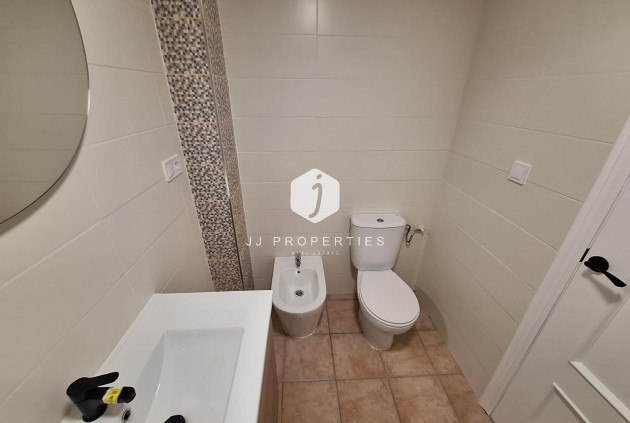Aus zweiter Hand - Bungalow -
Torrevieja - Sector 25