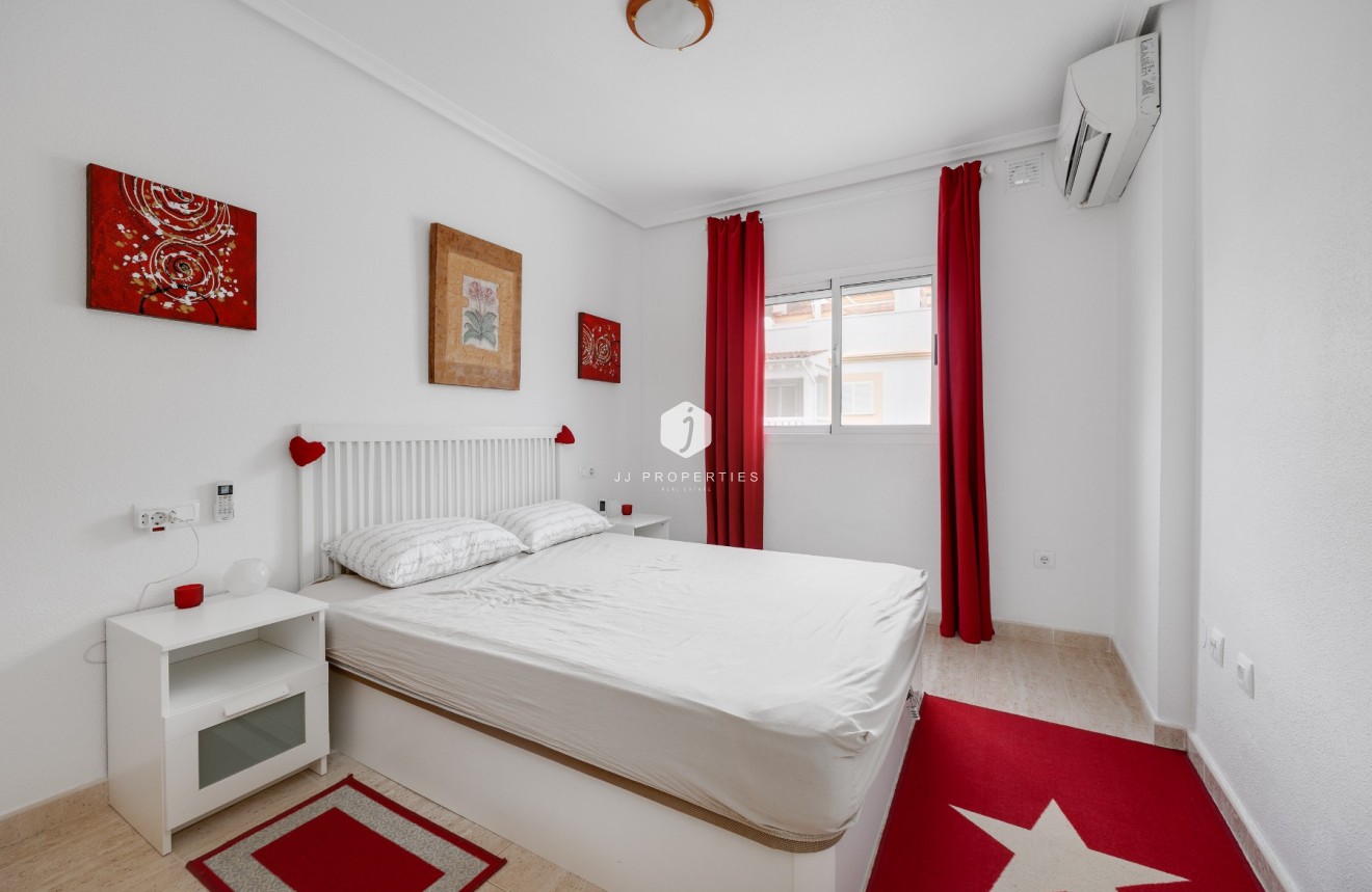 Aus zweiter Hand - Wohnung -
Orihuela Costa - Costa Blanca