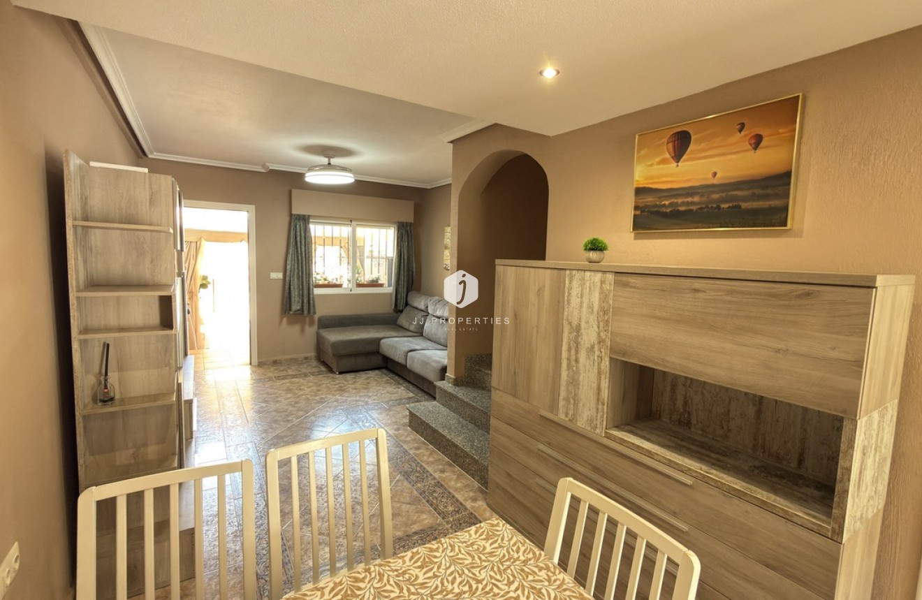 Resale - Chalet -
La Zenia - Costa Blanca
