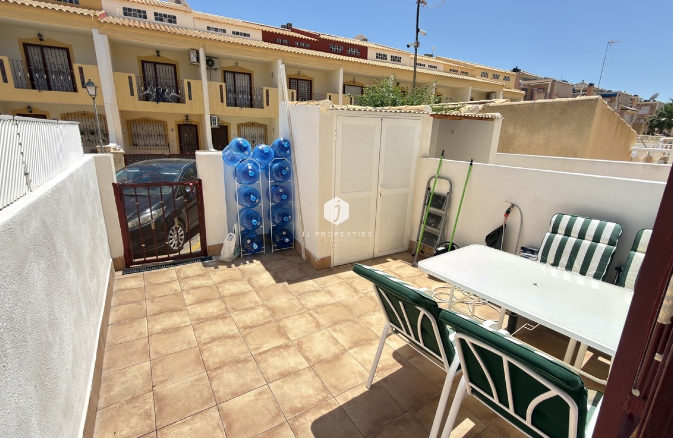 Resale - Chalet -
La Zenia - Costa Blanca