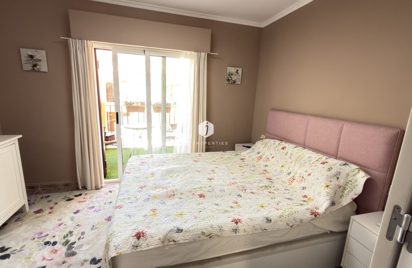 Resale - Chalet -
La Zenia - Costa Blanca