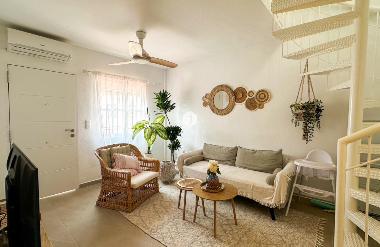Segunda mano - Apartamento / piso -
Orihuela Costa - Costa Blanca