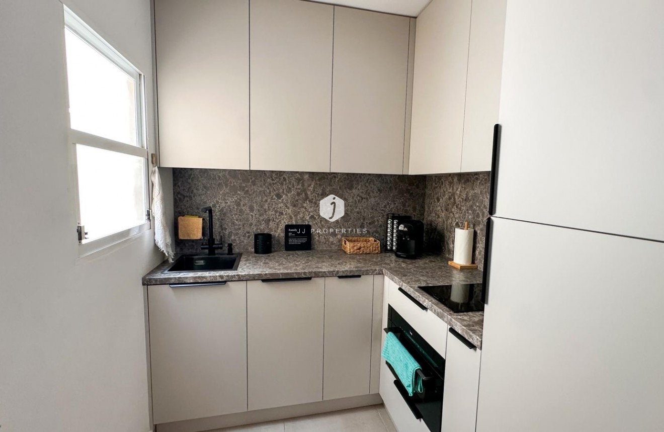 Segunda mano - Apartamento / piso -
Orihuela Costa - Costa Blanca