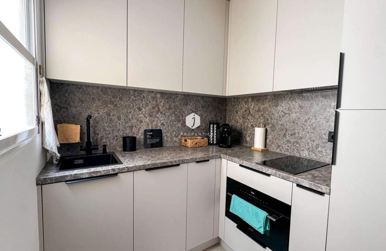 Segunda mano - Apartamento / piso -
Orihuela Costa - Costa Blanca