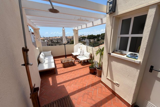 Segunda mano - Apartamento / piso -
Orihuela Costa - Costa Blanca