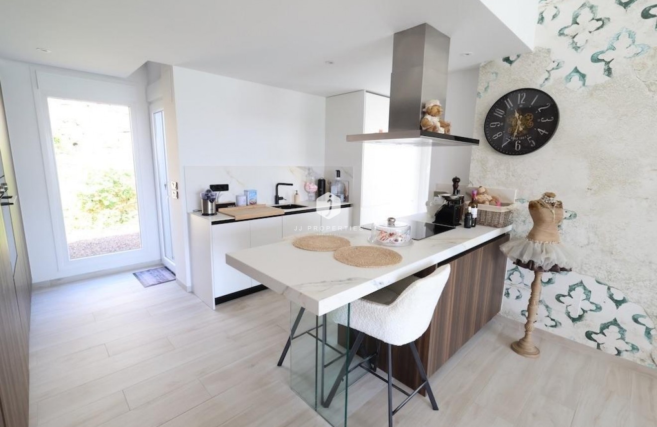 Resale - Villa -
Algorfa - Inland