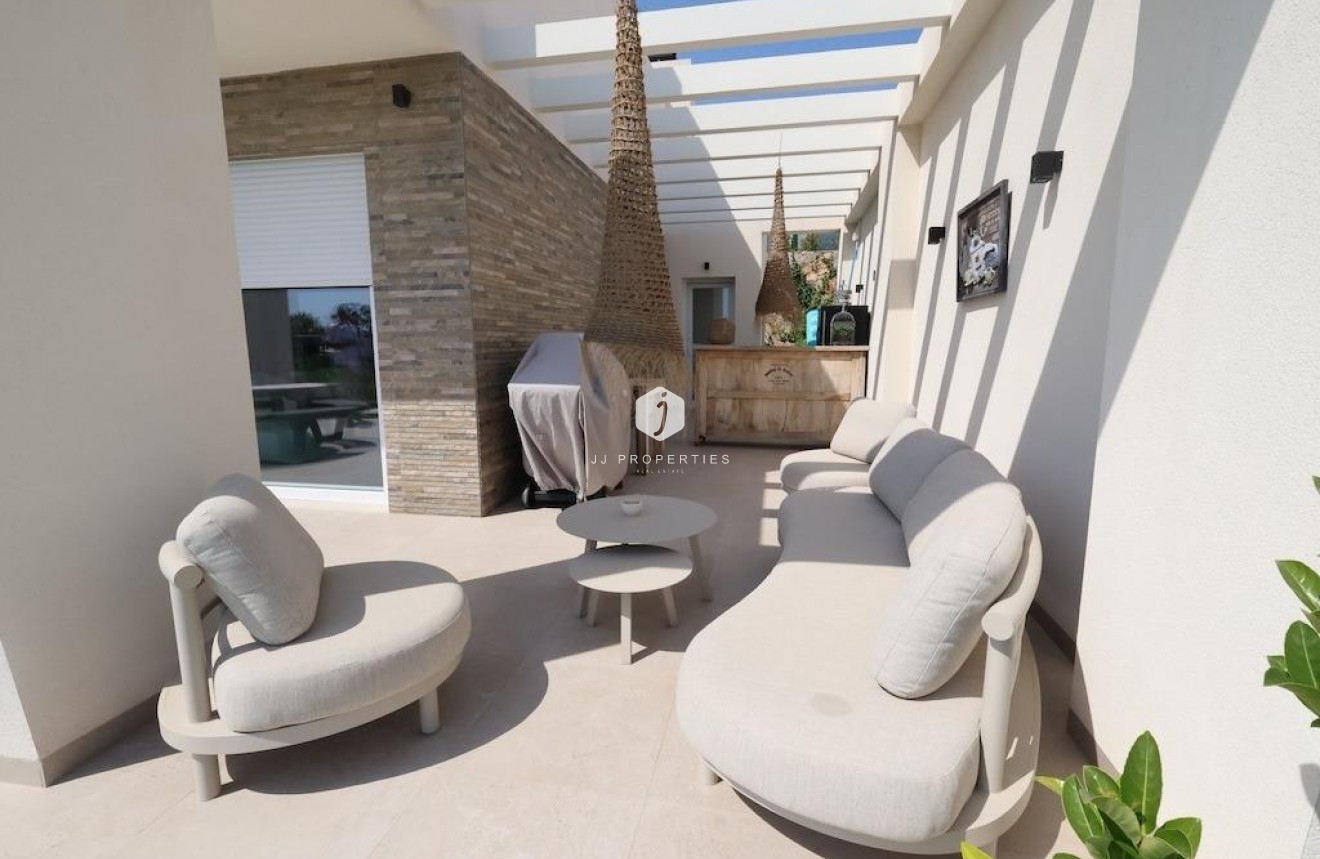 Resale - Villa -
Algorfa - Inland