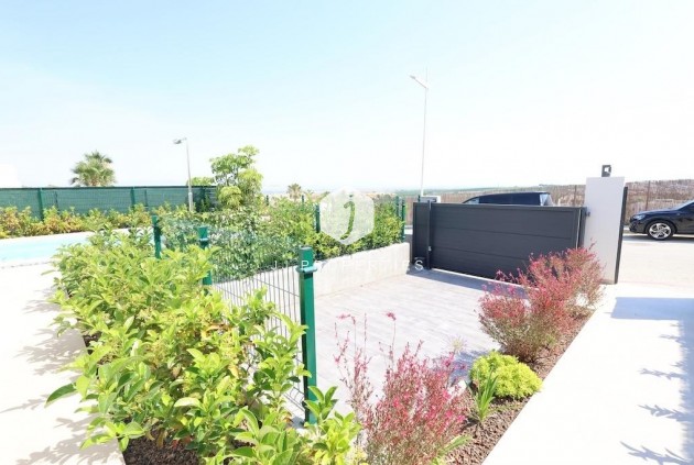Resale - Villa -
Algorfa - Inland