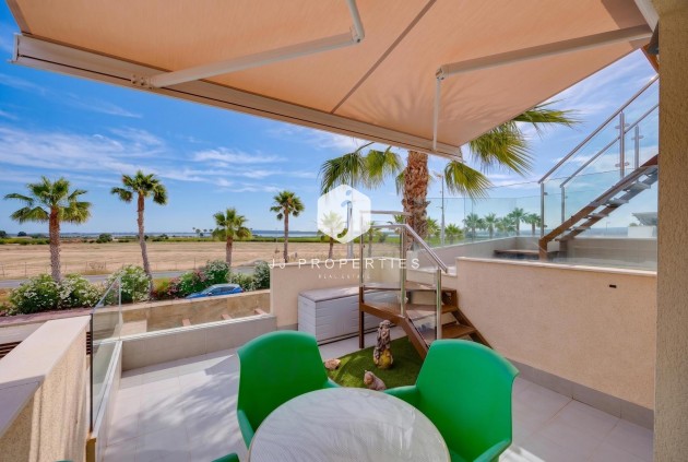 Resale - Villa -
Ciudad Quesada - Pueblo Bravo