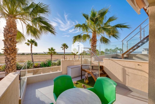 Resale - Villa -
Ciudad Quesada - Pueblo Bravo
