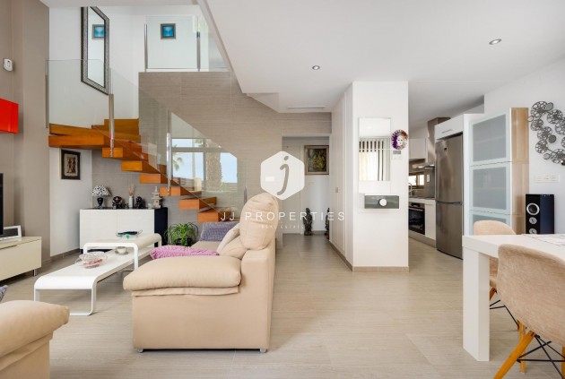 Resale - Villa -
Ciudad Quesada - Pueblo Bravo
