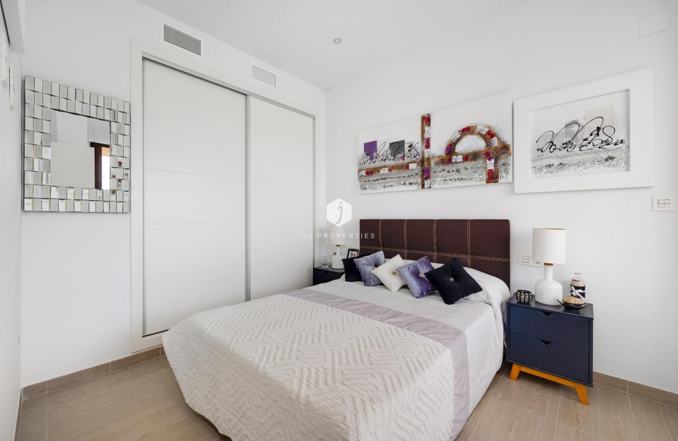 Resale - Villa -
Ciudad Quesada - Pueblo Bravo
