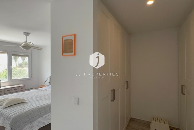 Aus zweiter Hand - Villa -
Torrevieja - La Siesta - El Salado - Torreta