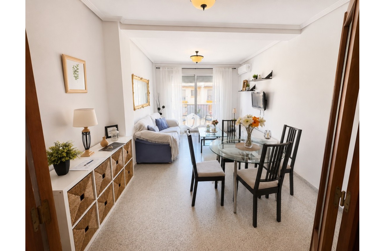 Segunda mano - Apartamento / piso -
San Miguel de Salinas - Inland