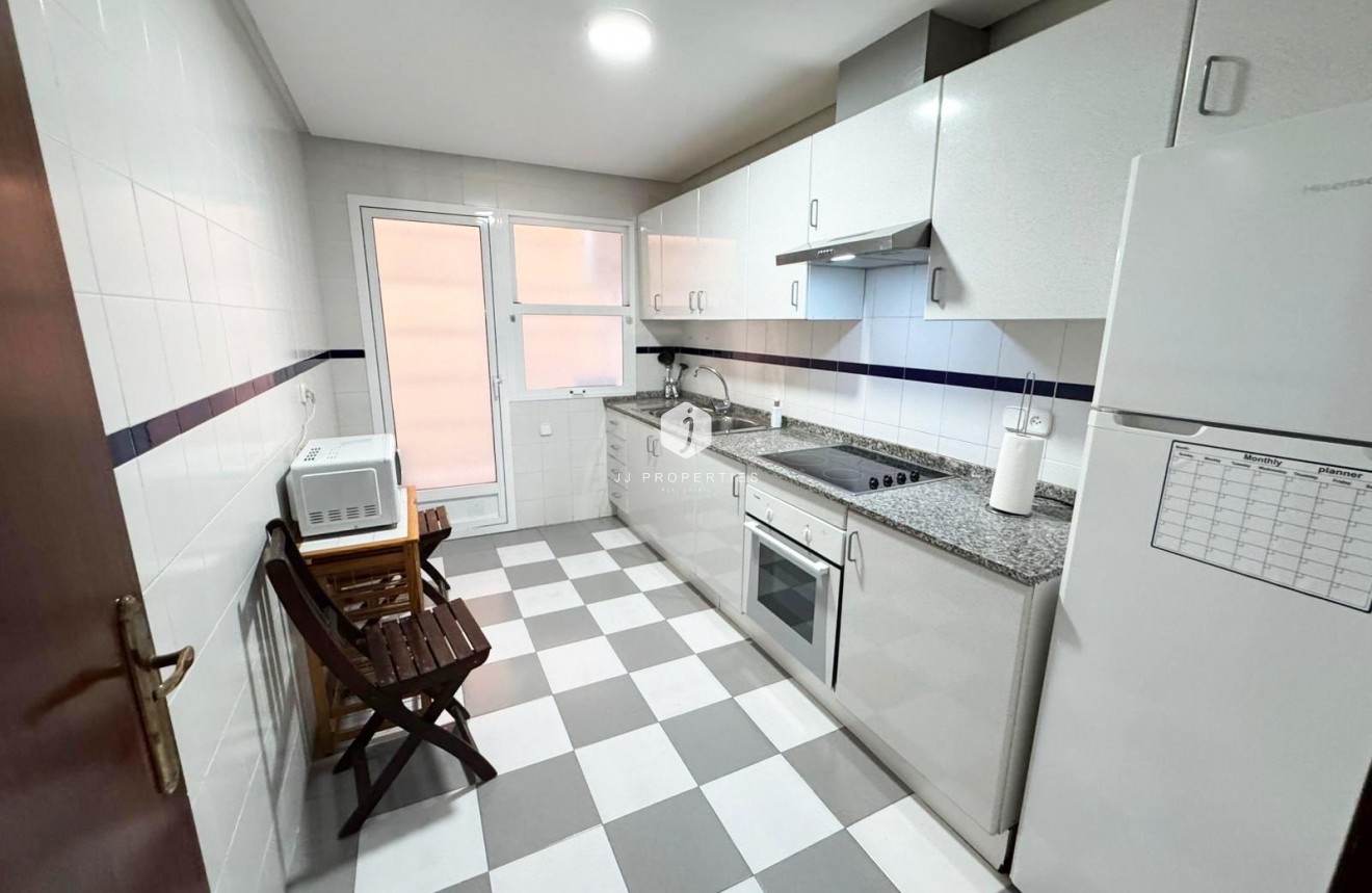 Segunda mano - Apartamento / piso -
San Miguel de Salinas - Inland