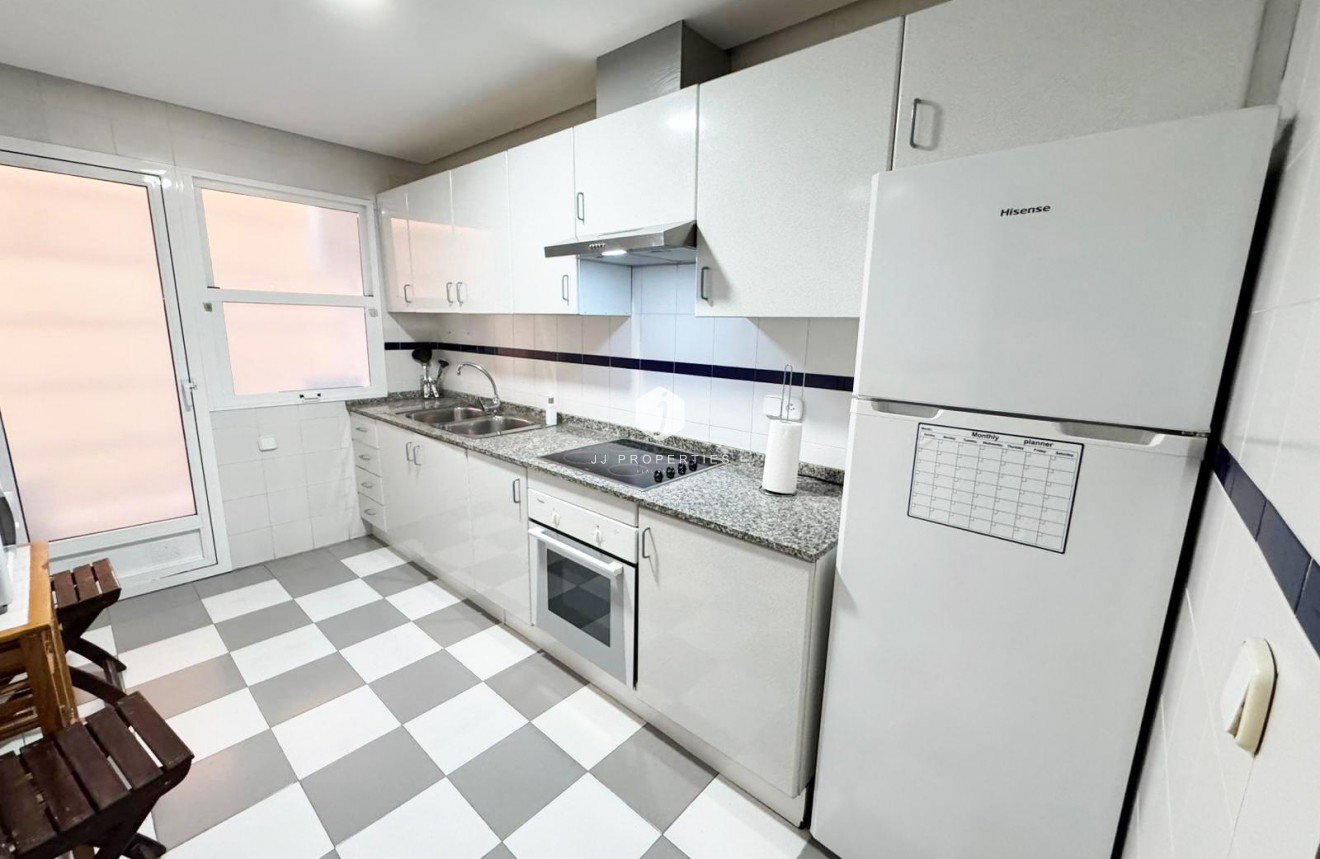 Segunda mano - Apartamento / piso -
San Miguel de Salinas - Inland