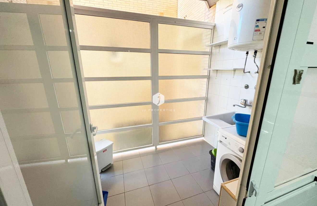 Segunda mano - Apartamento / piso -
San Miguel de Salinas - Inland
