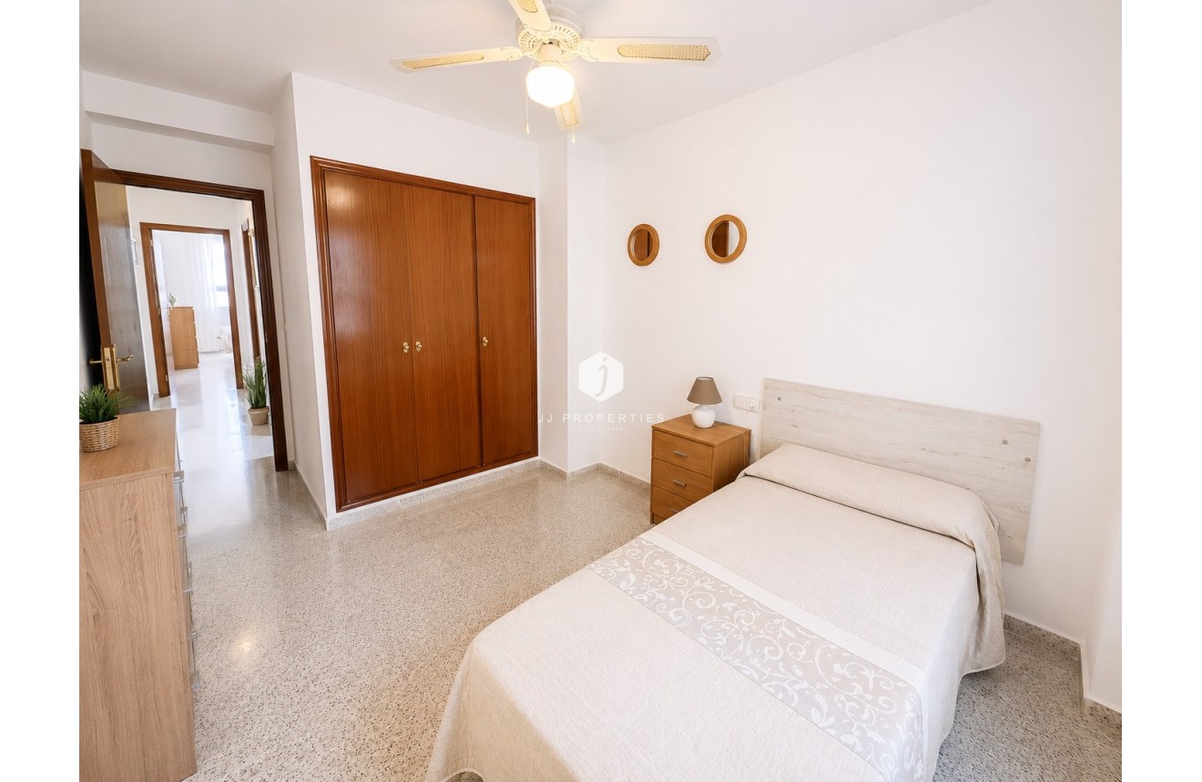 Segunda mano - Apartamento / piso -
San Miguel de Salinas - Inland