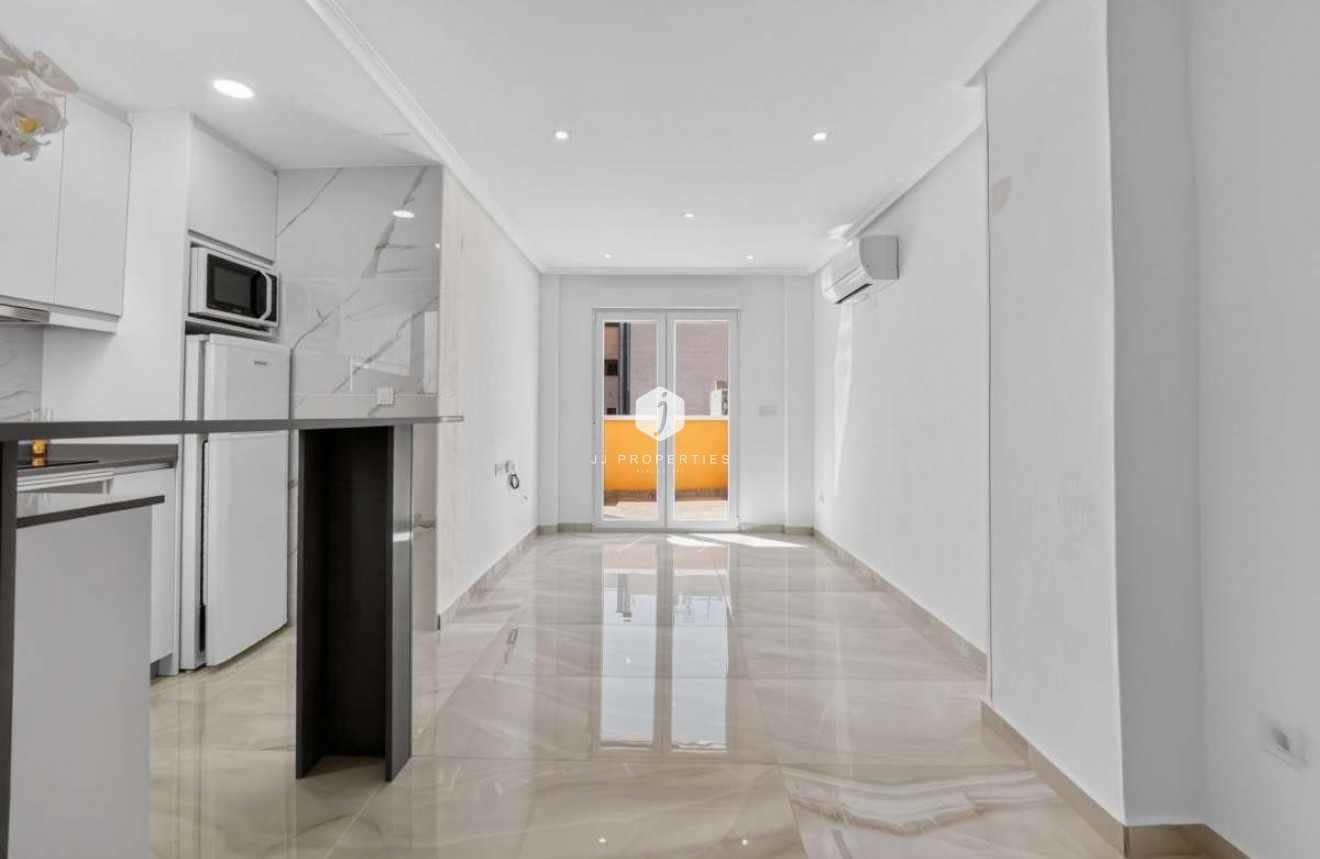 Aus zweiter Hand - Wohnung -
Torrevieja - Costa Blanca