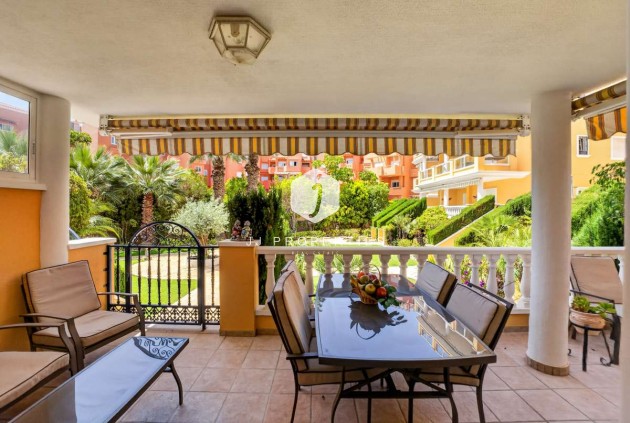 Resale - Apartment / flat -
Cabo Roig - Costa Blanca
