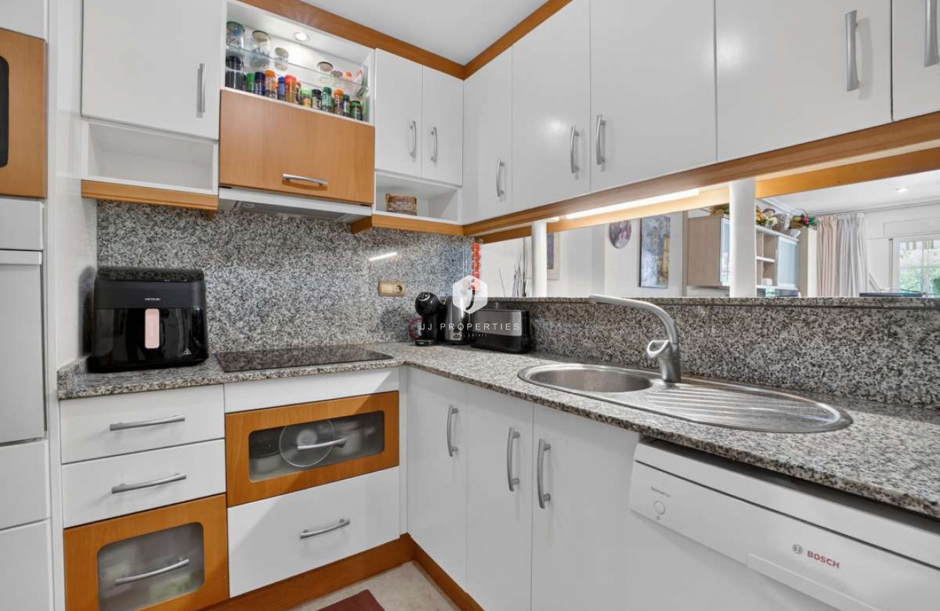 Resale - Apartment / flat -
Cabo Roig - Costa Blanca