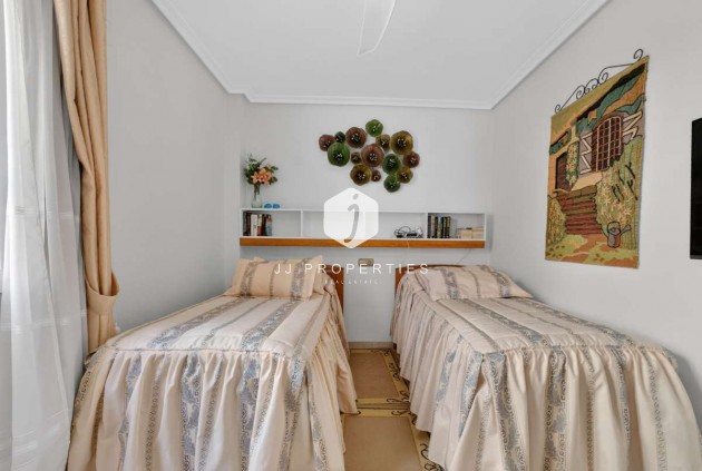 Resale - Apartment / flat -
Cabo Roig - Costa Blanca