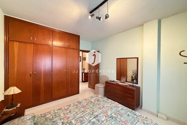 D'occasion - Appartement -
Torrevieja - Playa del Cura
