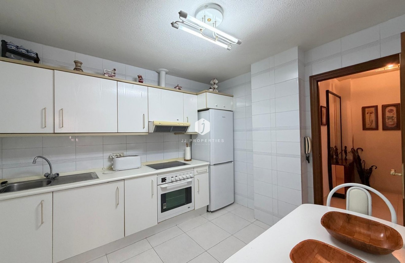 D'occasion - Appartement -
Torrevieja - Playa del Cura