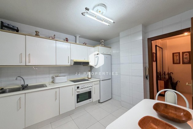 D'occasion - Appartement -
Torrevieja - Playa del Cura