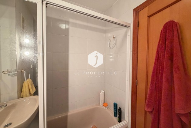 D'occasion - Appartement -
Torrevieja - Playa del Cura