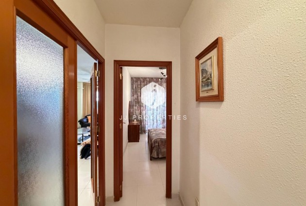 D'occasion - Appartement -
Torrevieja - Playa del Cura