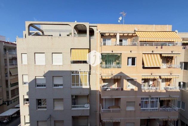 D'occasion - Appartement -
Torrevieja - Playa del Cura