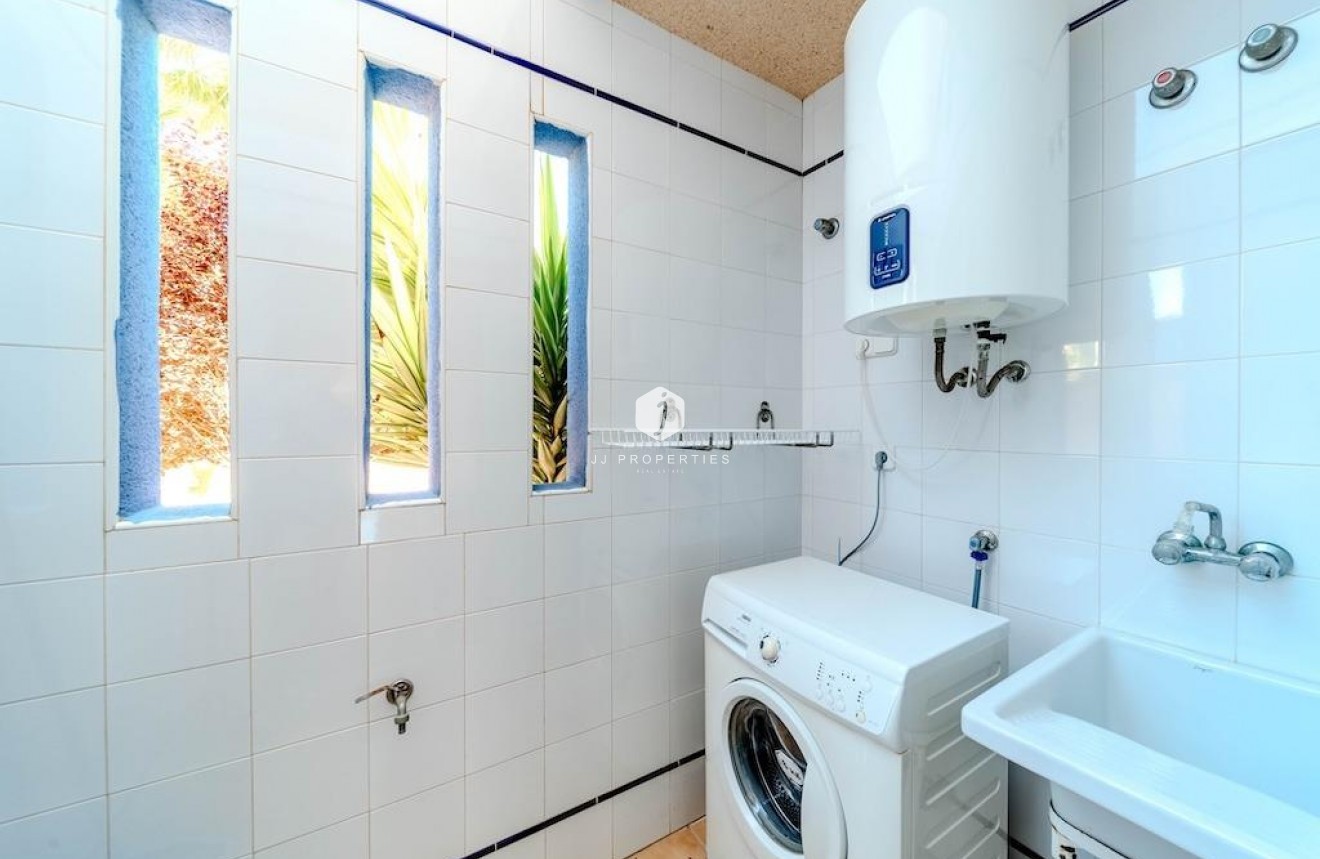 Segunda mano - Chalet -
Orihuela Costa - Costa Blanca