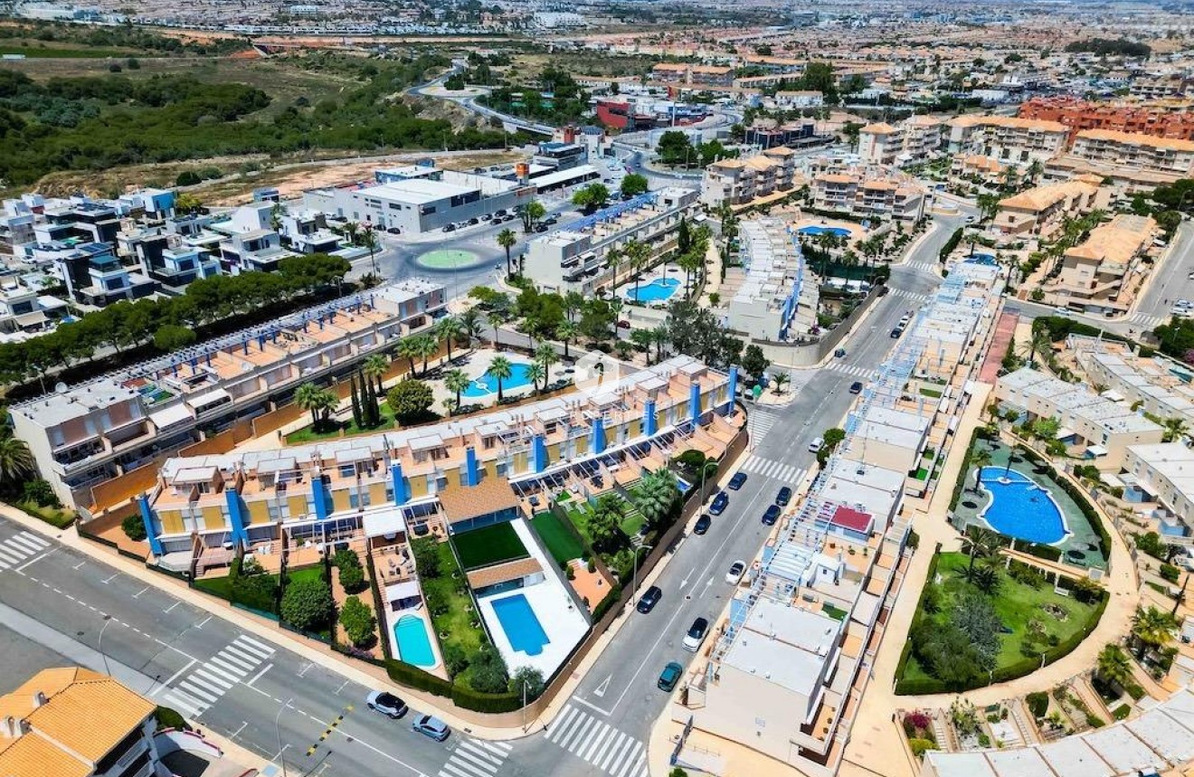 Segunda mano - Chalet -
Orihuela Costa - Costa Blanca