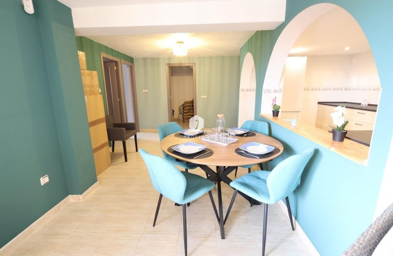 D'occasion - Villa -
San Miguel de Salinas - Inland