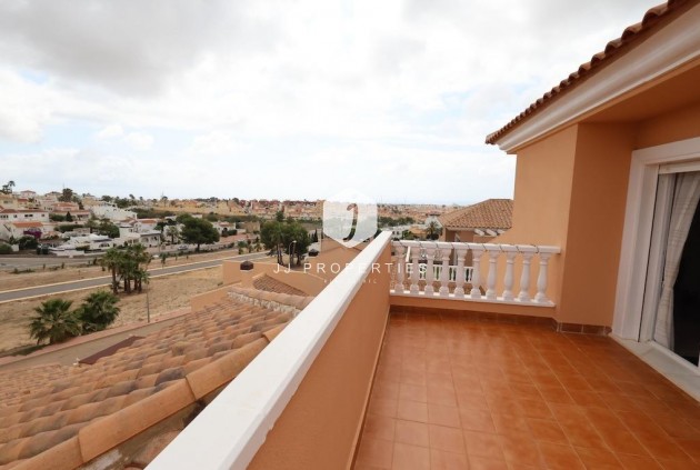 D'occasion - Villa -
San Miguel de Salinas - Inland