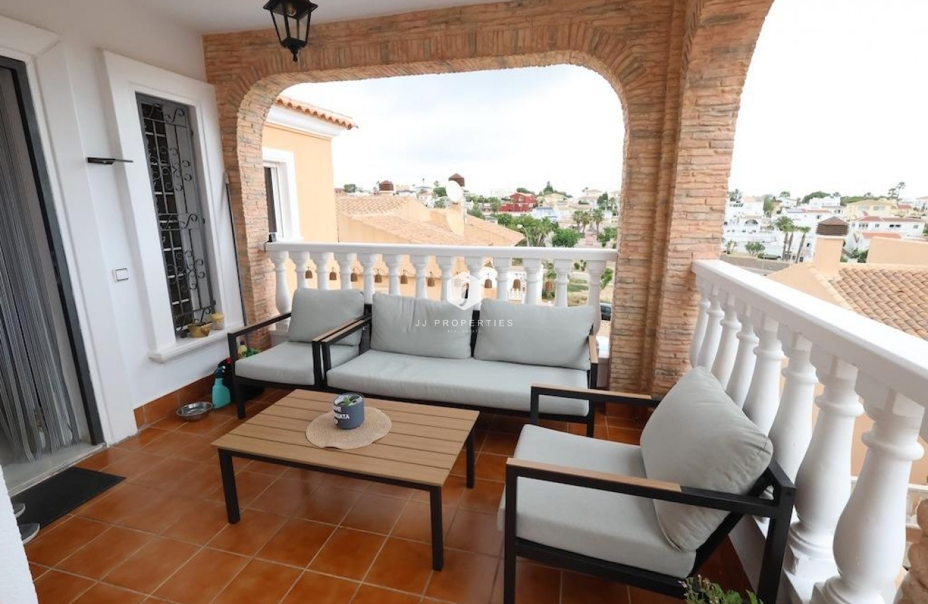 D'occasion - Villa -
San Miguel de Salinas - Inland
