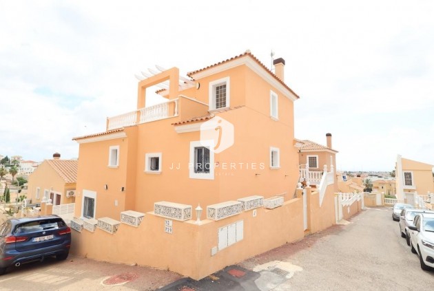 D'occasion - Villa -
San Miguel de Salinas - Inland