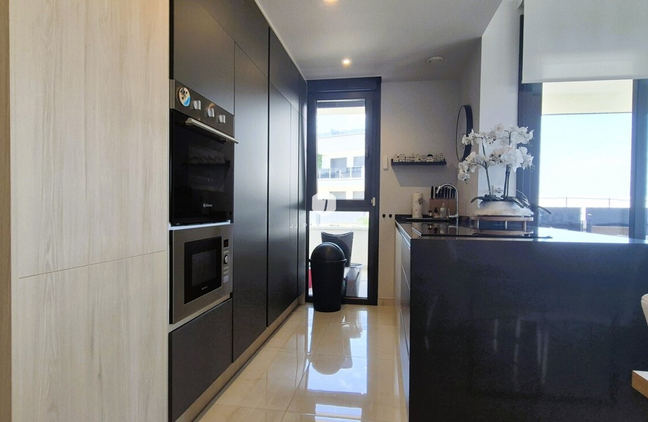 Segunda mano - Apartamento / piso -
Playa Flamenca - Costa Blanca