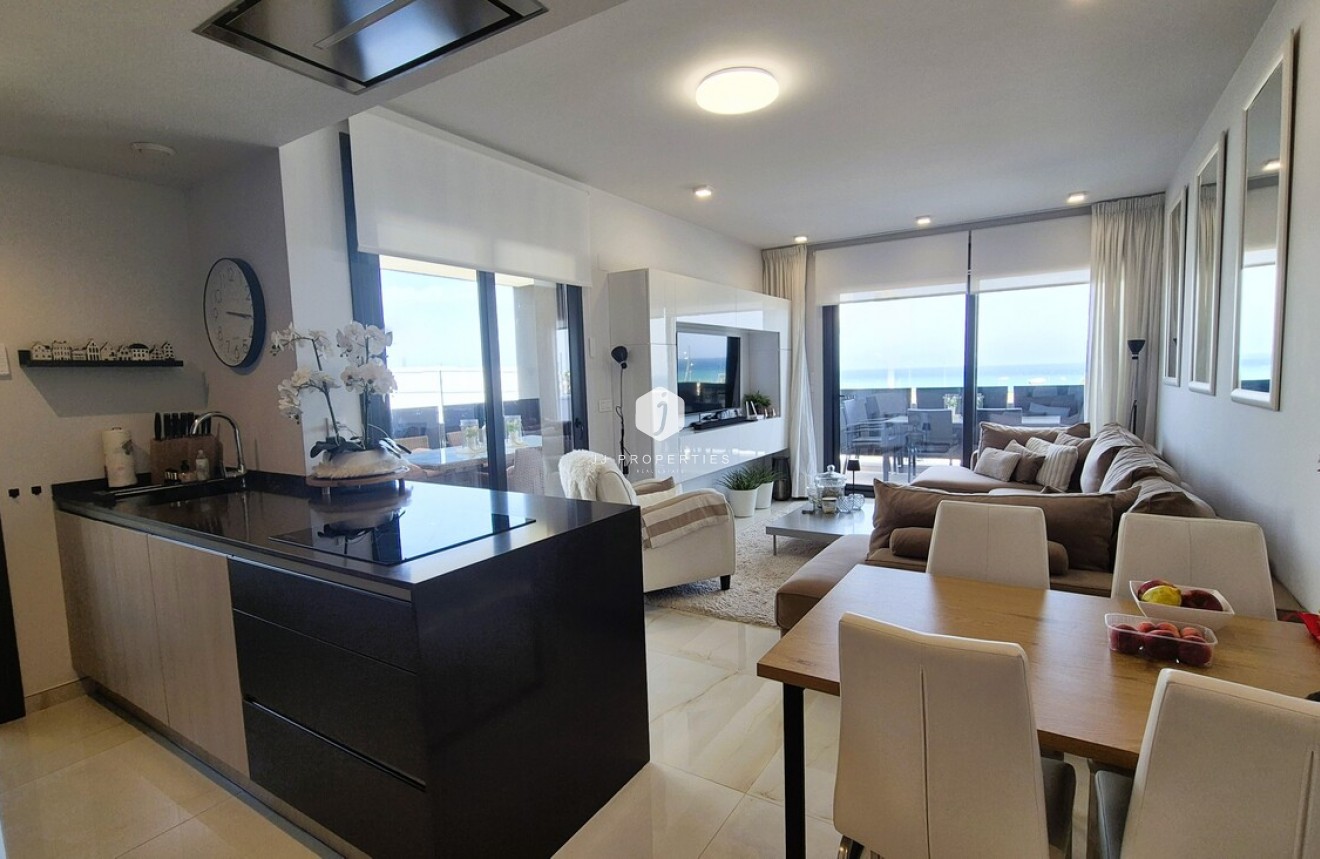 Segunda mano - Apartamento / piso -
Playa Flamenca - Costa Blanca