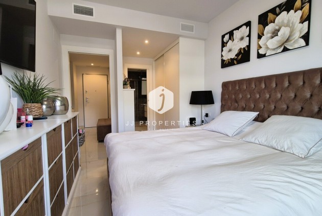 Segunda mano - Apartamento / piso -
Playa Flamenca - Costa Blanca