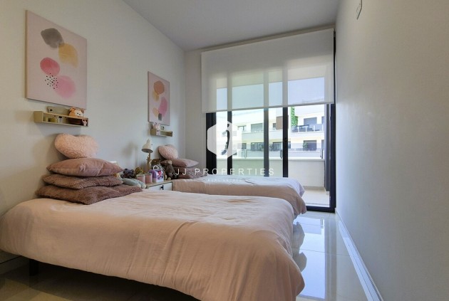 Segunda mano - Apartamento / piso -
Playa Flamenca - Costa Blanca