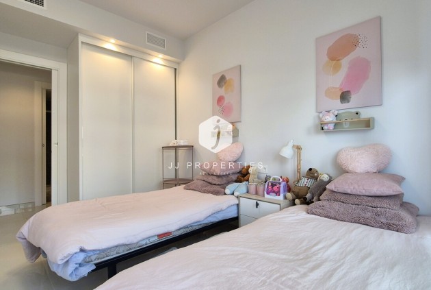 Segunda mano - Apartamento / piso -
Playa Flamenca - Costa Blanca