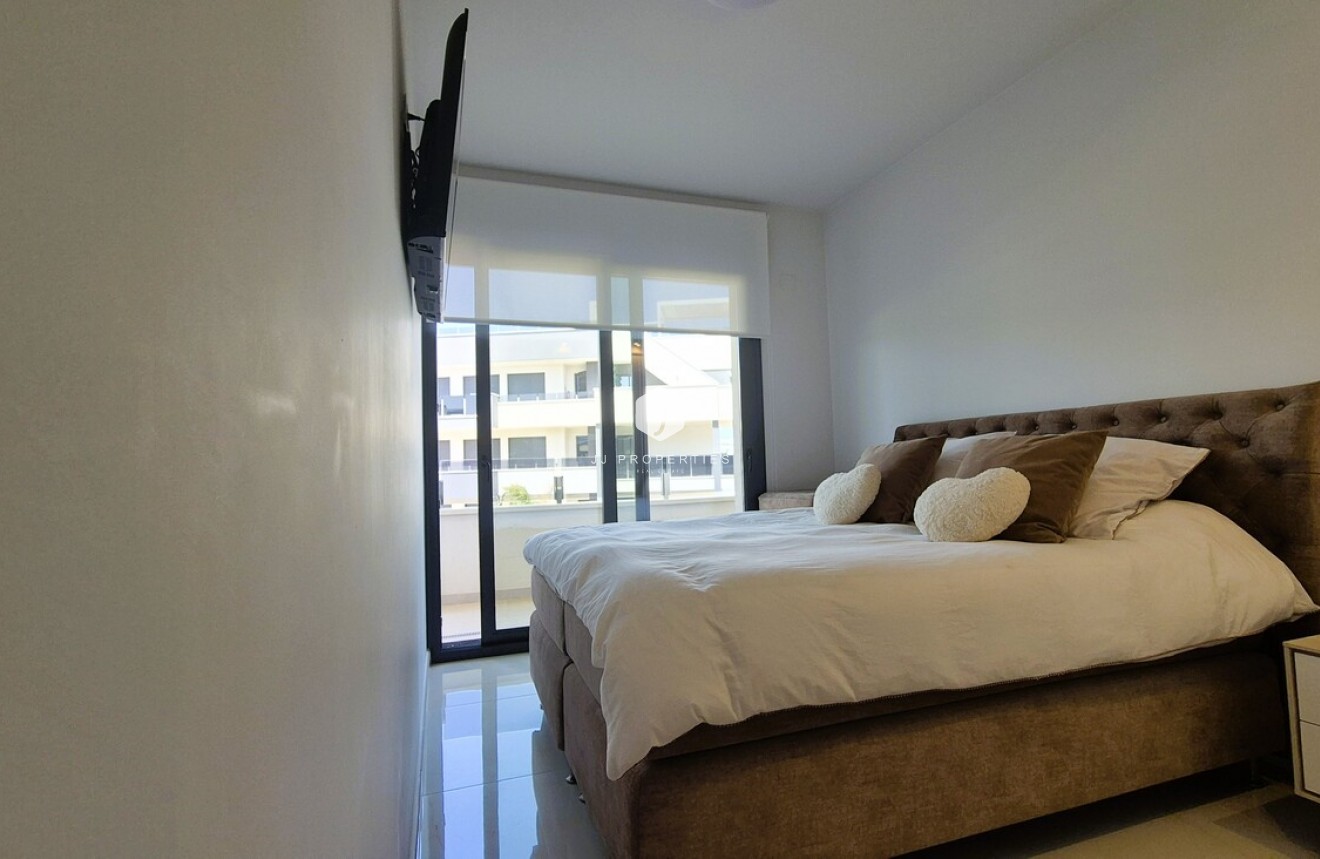Segunda mano - Apartamento / piso -
Playa Flamenca - Costa Blanca