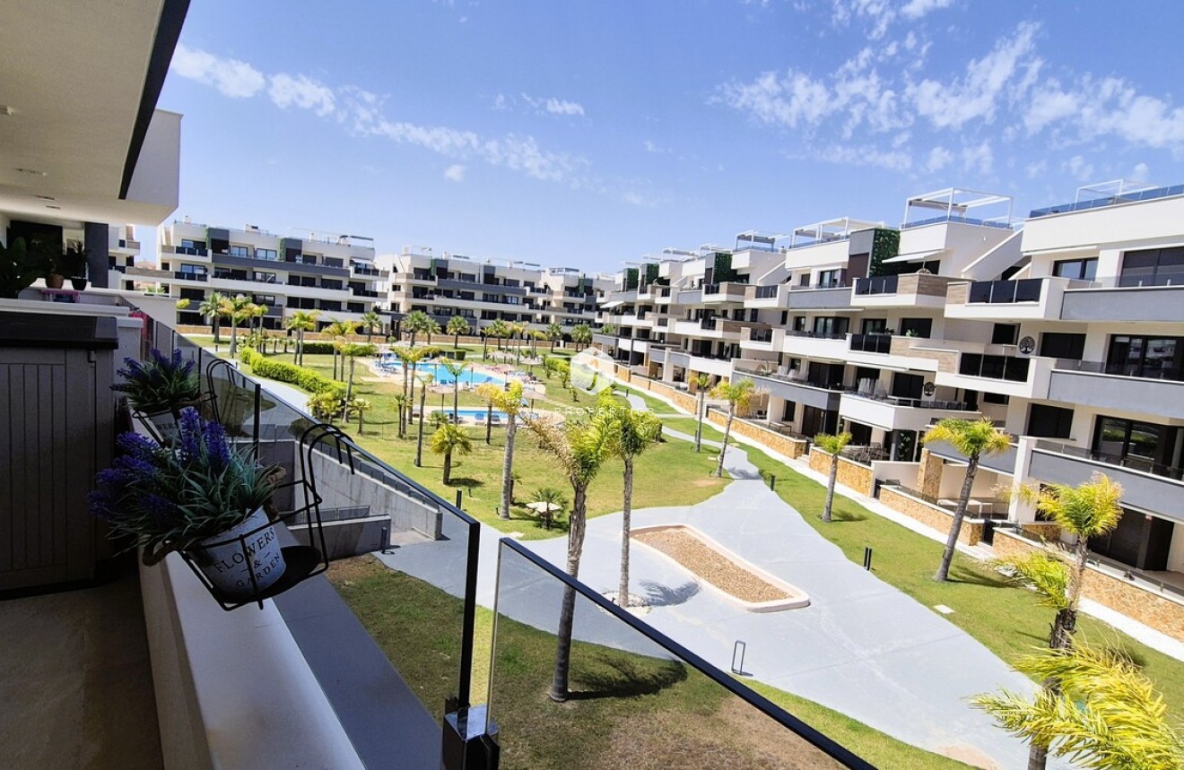 Segunda mano - Apartamento / piso -
Playa Flamenca - Costa Blanca