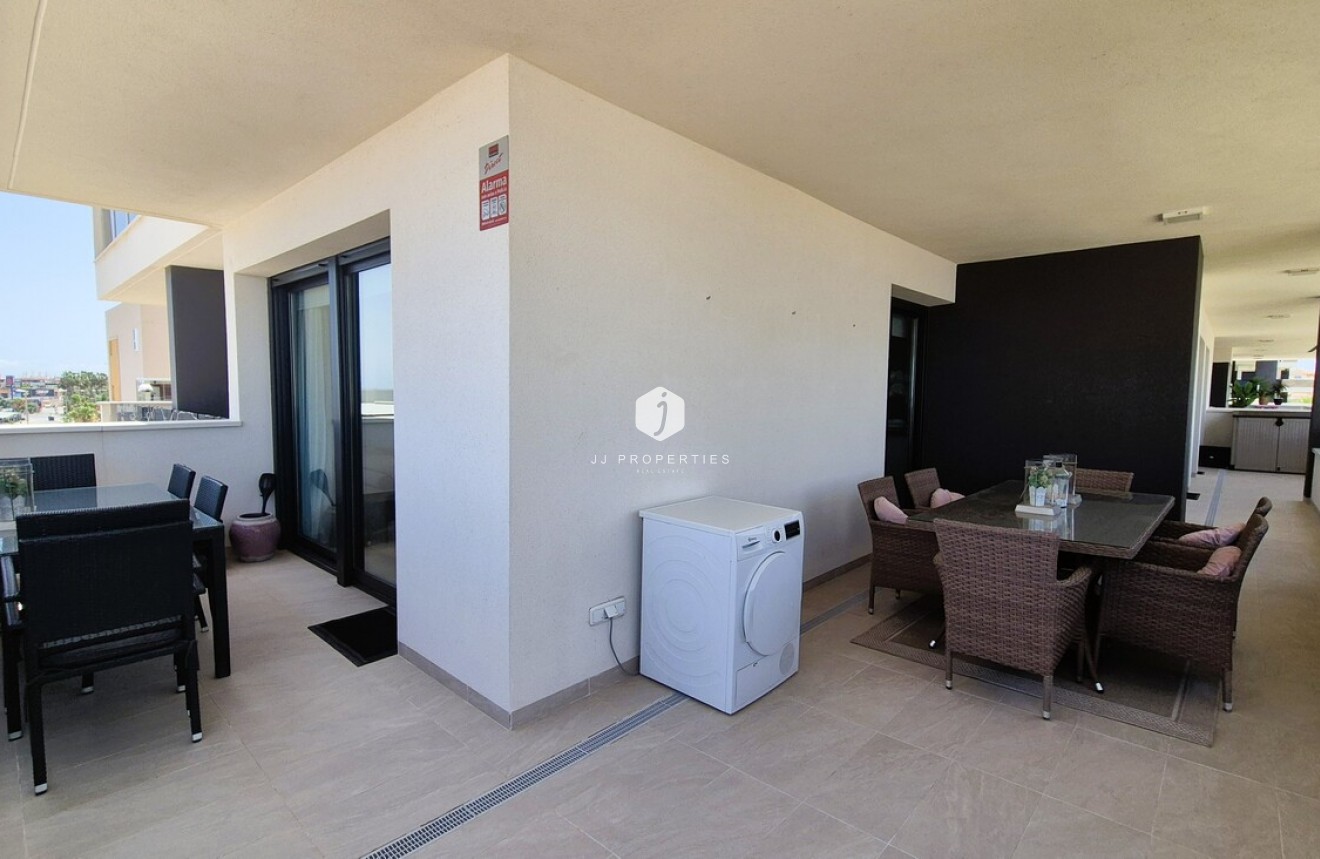 Segunda mano - Apartamento / piso -
Playa Flamenca - Costa Blanca