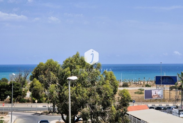 Segunda mano - Apartamento / piso -
Playa Flamenca - Costa Blanca